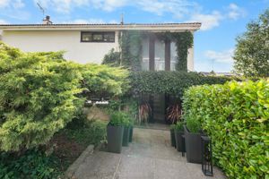 Photo 31- click for photo gallery